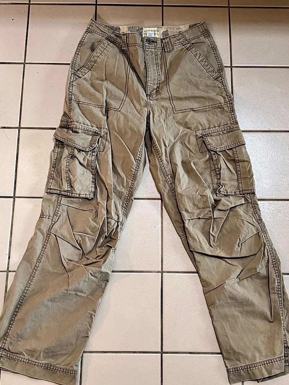 Old Navy Boys Size 16 Vintage 2007 Khaki Multi-Pocket Cargo Pants